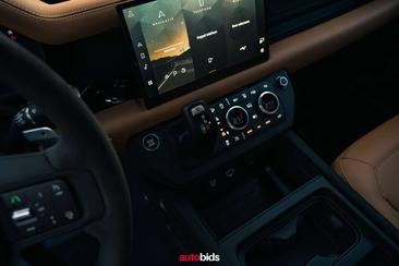 Land Rover Defender 110 URBAN AUTOMOTIVE V8 — photo 29