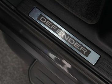 Land Rover Defender 110 3.0 D300 MHEV X-Dynamic HSE — photo 30