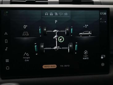 Land Rover Defender 110 3.0 D300 MHEV X-Dynamic HSE — photo 36