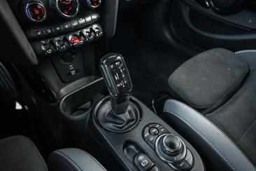 Mini Hatch John Cooper Works — photo 9