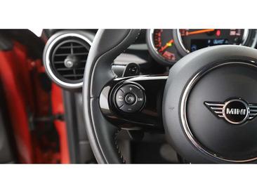 Mini Hatch Cooper S — photo 19