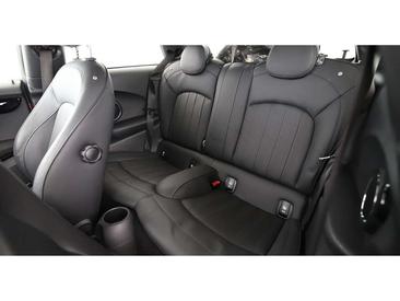 Mini Hatch Cooper S — photo 24