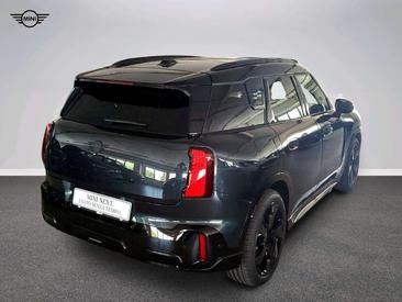 Mini Countryman JCW Electric — photo 3
