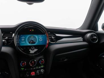 Mini Cabrio COOPER — photo 21