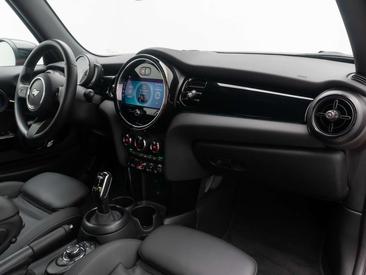 Mini Cabrio COOPER — photo 23