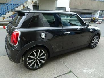 Mini Hatch Cooper S — photo 11