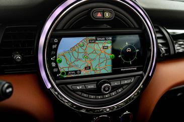 Mini Cabrio John Cooper Works — photo 11