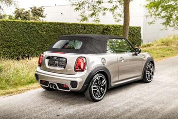 Mini Cabrio John Cooper Works — photo 20