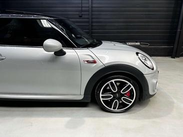Mini 3 Portes JCW One — photo 25