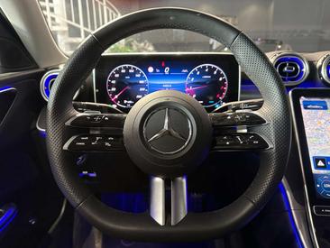 Mercedes Classe C 180 AMG Line — photo 16