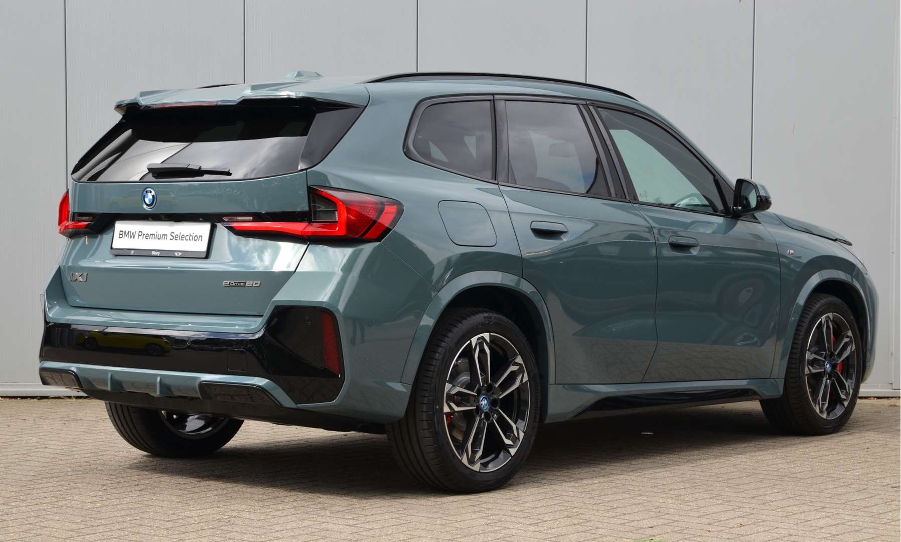BMW IX1 M Sport EDrive20 - 2025 - Joinsteer - #1