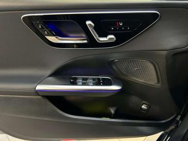 Mercedes Classe C 180 AVANTGARDE — photo 16