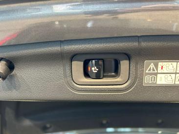 Mercedes Classe C 180 AVANTGARDE — photo 18