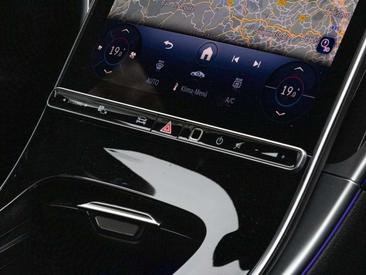 Mercedes Classe C 200 Night Edition — photo 9