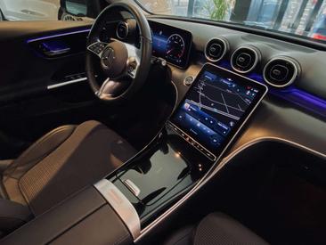 Mercedes Classe C 200 Night Edition — photo 12