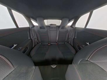 Mercedes CLA 250 E Shooting Brake 250 AMG Line — photo 8