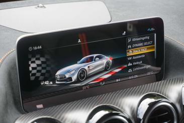 Mercedes AMG GT — photo 14