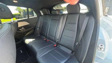 Mercedes GLE 400 AMG Line — photo 12