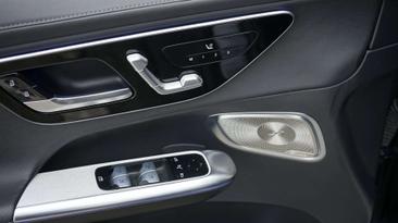 Mercedes GLC 400 AMG Line — photo 13