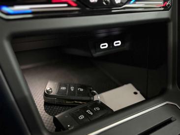 Volkswagen Taigo R-Line — photo 12