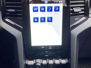 Volkswagen Amarok TDI 4Motion — photo 11