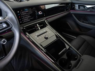 Porsche Panamera III 4S E-Hybrid — photo 24