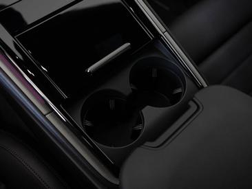 Porsche Panamera III 4S E-Hybrid — photo 25