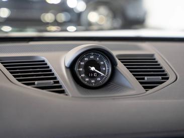 Porsche Panamera III 4S E-Hybrid — photo 28