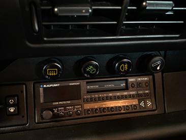 Porsche 964 Turbo Coupé — photo 25
