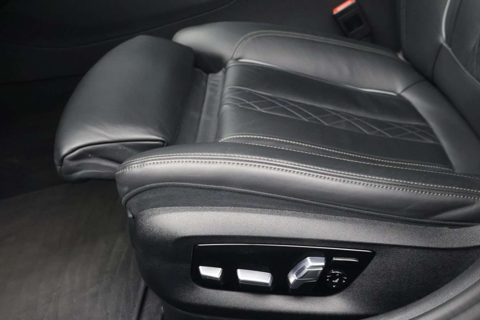 BMW Série 5 M Sport 530e - 2021 - Joinsteer - #11
