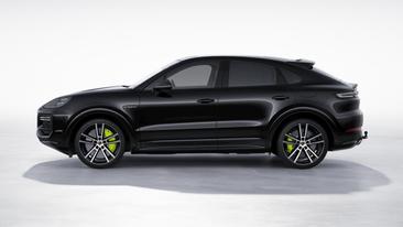 Porsche Cayenne III Turbo E-Hybrid Coupé — photo 2