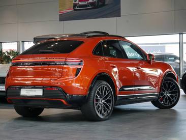 Porsche Macan Electrique Turbo — photo 5