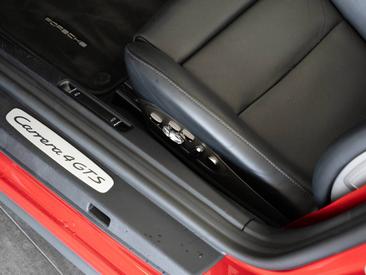 Porsche 991 II Carrera 4 GTS Cabriolet — photo 27
