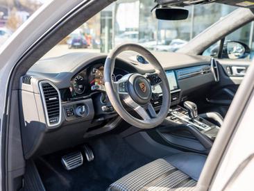 Porsche Cayenne III S Coupé — photo 12