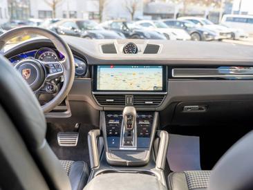 Porsche Cayenne III S Coupé — photo 15