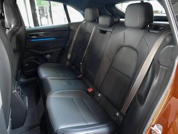 Porsche Macan Electrique Turbo — photo 23
