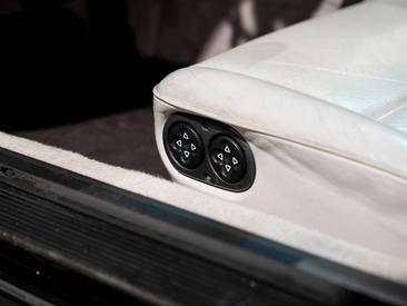 Porsche 964 Carrera 2 Cabriolet Turbo Look — photo 16