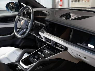 Porsche Cayenne III S Coupé — photo 19