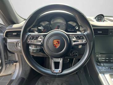 Porsche 991 II Targa 4 GTS — photo 9