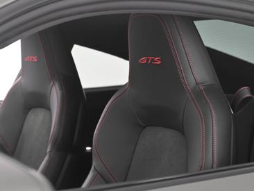 Porsche 992 I Carrera GTS — photo 11