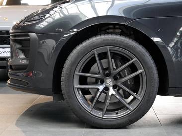 Porsche Macan T 2022 Vulkangraumétallique — photo 9