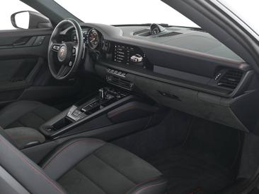 Porsche 992 I Carrera GTS — photo 19