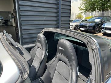 Porsche 991 II Targa 4 GTS — photo 21