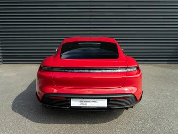 Porsche Taycan Turbo S — photo 5