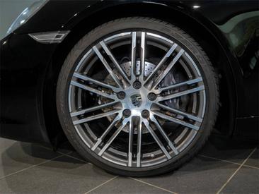 Porsche 991 I Carrera Cabriolet Black Edition — photo 7