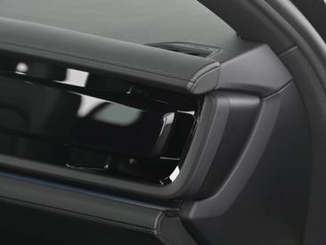 Porsche Panamera III 4 E-Hybrid — photo 21