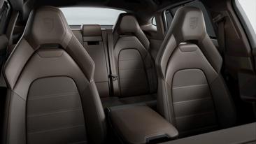 Porsche Panamera III 4 E-Hybrid — photo 9