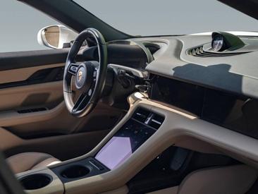 Porsche Taycan 4 Cross Turismo — photo 14