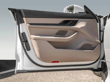 Porsche Taycan 4 Cross Turismo — photo 19