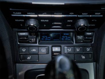 Porsche 991 I Carrera Cabriolet Black Edition — photo 29